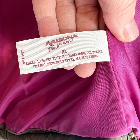 Arizona Two Tone Puffer Vest Green and Pink Size Youth XL - Picture 9 of 10